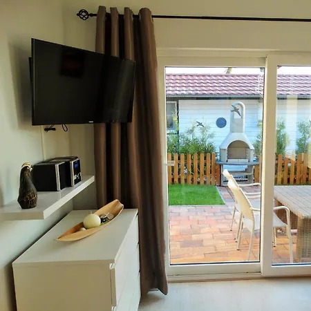 Schoenes In Mit Garten, Grill Und Terrasse Wervershoof